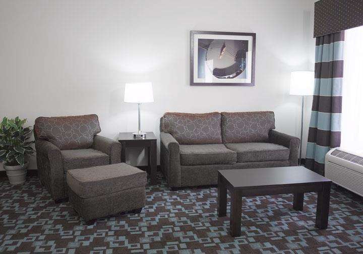 Hampton & At Opryland Hotel 3*